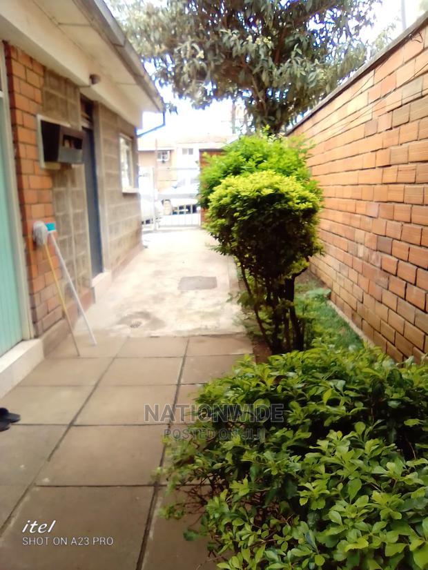 Hurlingham Servant Quarter for Rent - main view