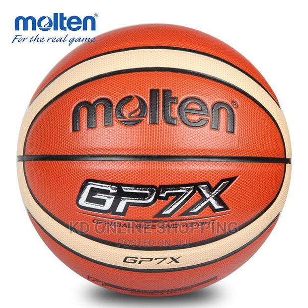 Molten GP7X Basketball - thumbnail 2