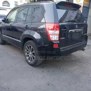 Suzuki Escudo 2015 Black