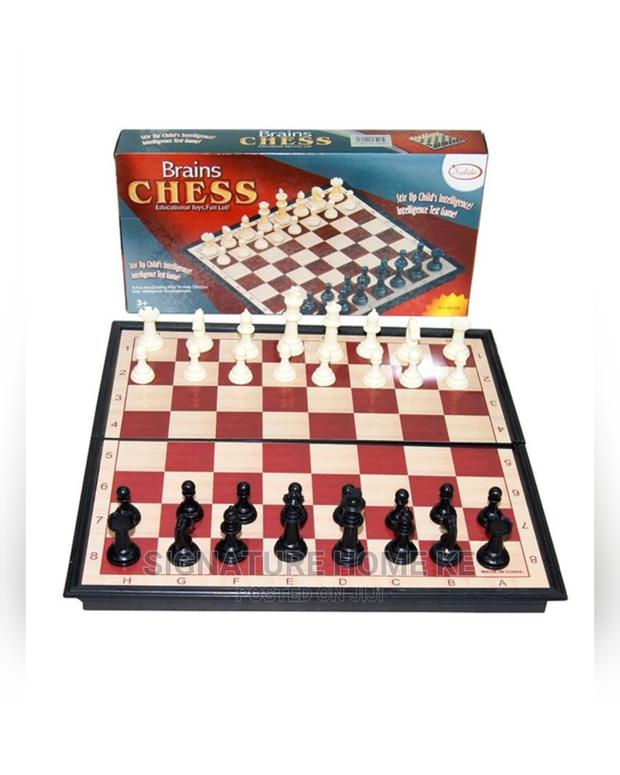 Brains Chess Board - main view