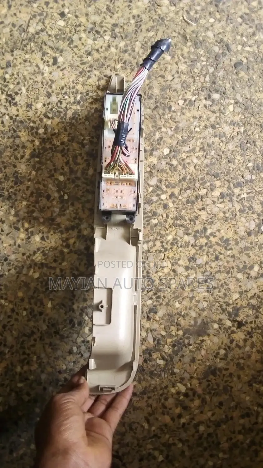 Main Switch Nissan Sylpy Bluebird 2008.