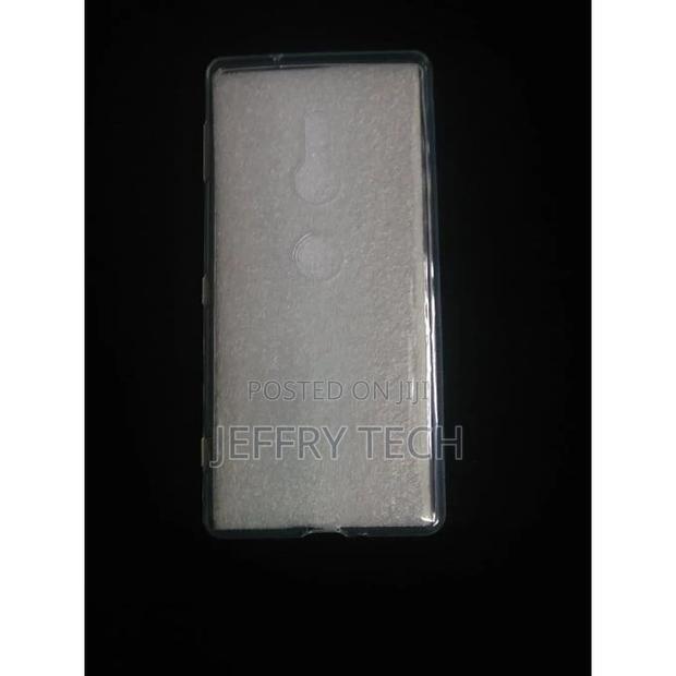 Back Case for Sony Xperia XZ2 - Transparent - Ultra Thin - F - main view