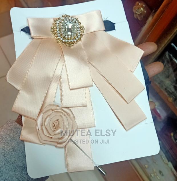 Fuchsia Coral French Bowties - main view