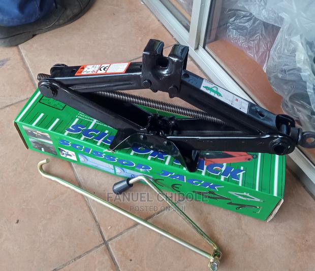 Brand New Car 2ton Scissor Jack,Free Delivery Within Cbd