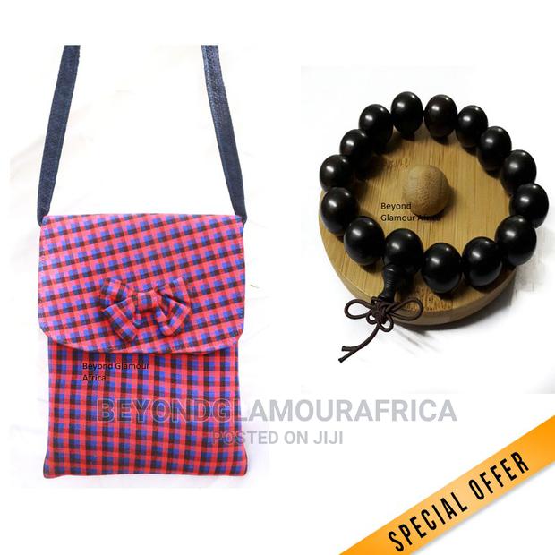 Ladies Maasai Sling Bag With Wooden Bracelet - thumbnail 3
