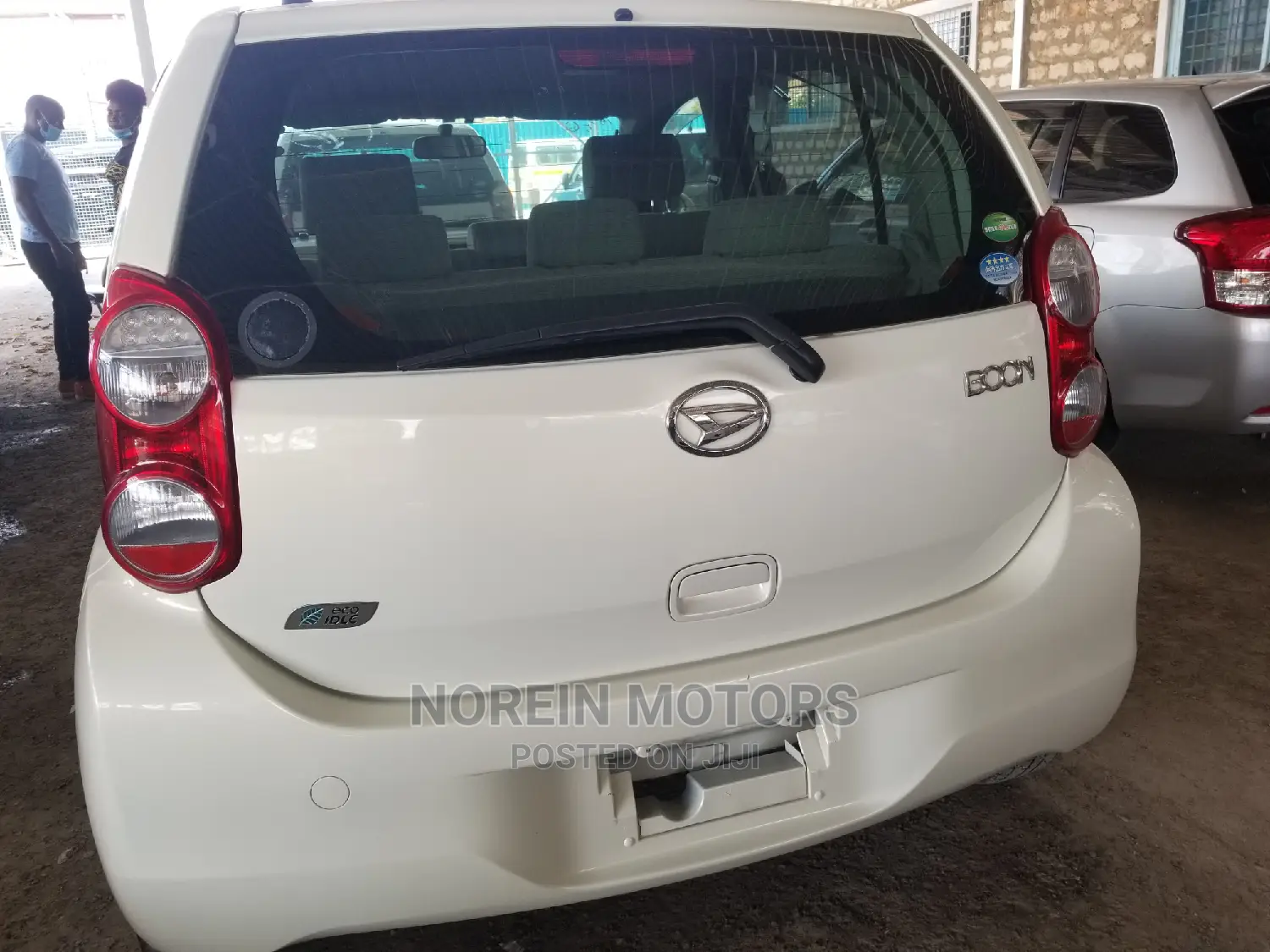 Daihatsu Boon 2015 White