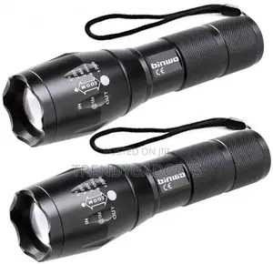 XML-T6 White Light Zooming Flashlight