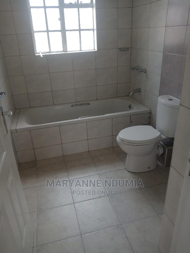 Three Bedrooms Master Ensuite Dafam - thumbnail 10