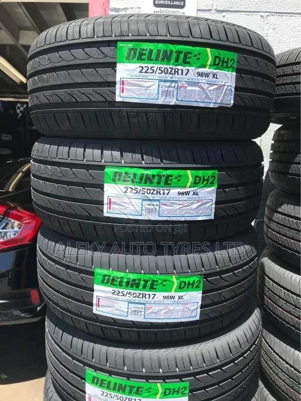 225/50 R17 Delinte Tyre Made in China