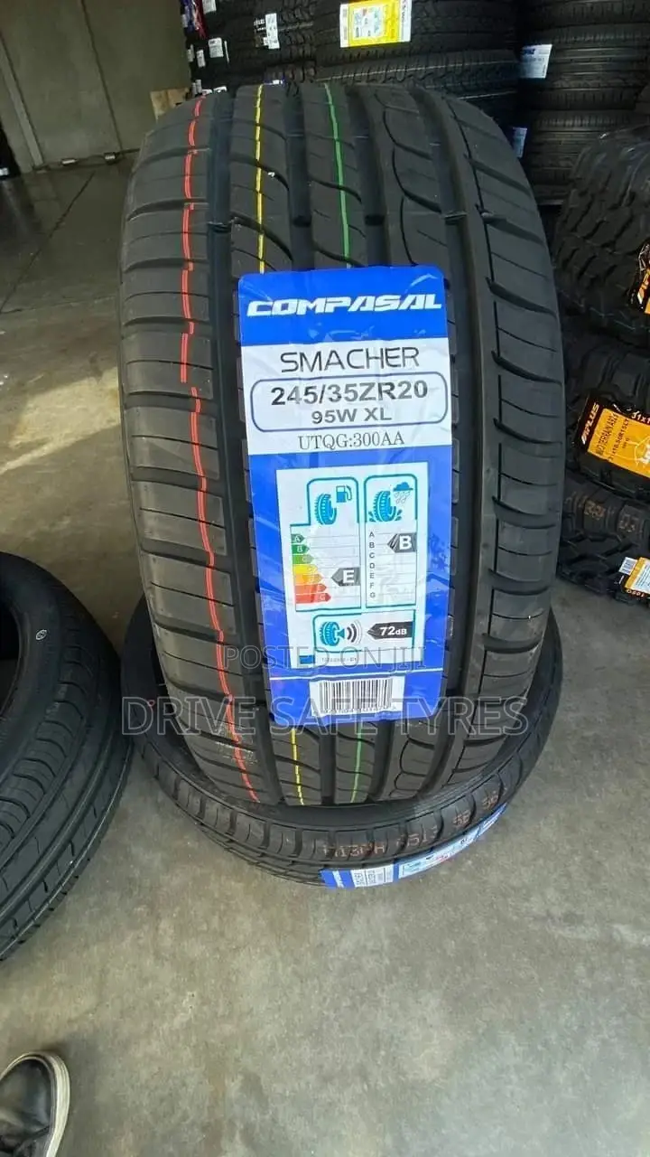 245/35 R 20 Compasal Tyre Made in China