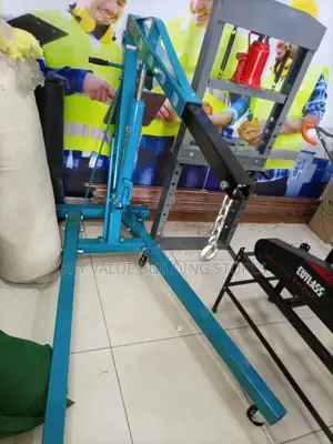 Engine Crane
