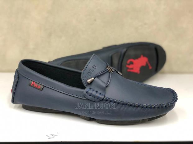 Black Shoes - thumbnail 3