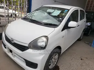 Daihatsu Mira 2015 White