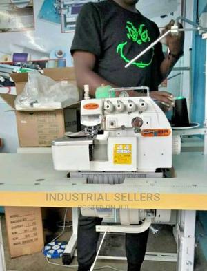 Heavy-Duty Overlock Sewing Machine - thumbnail 2