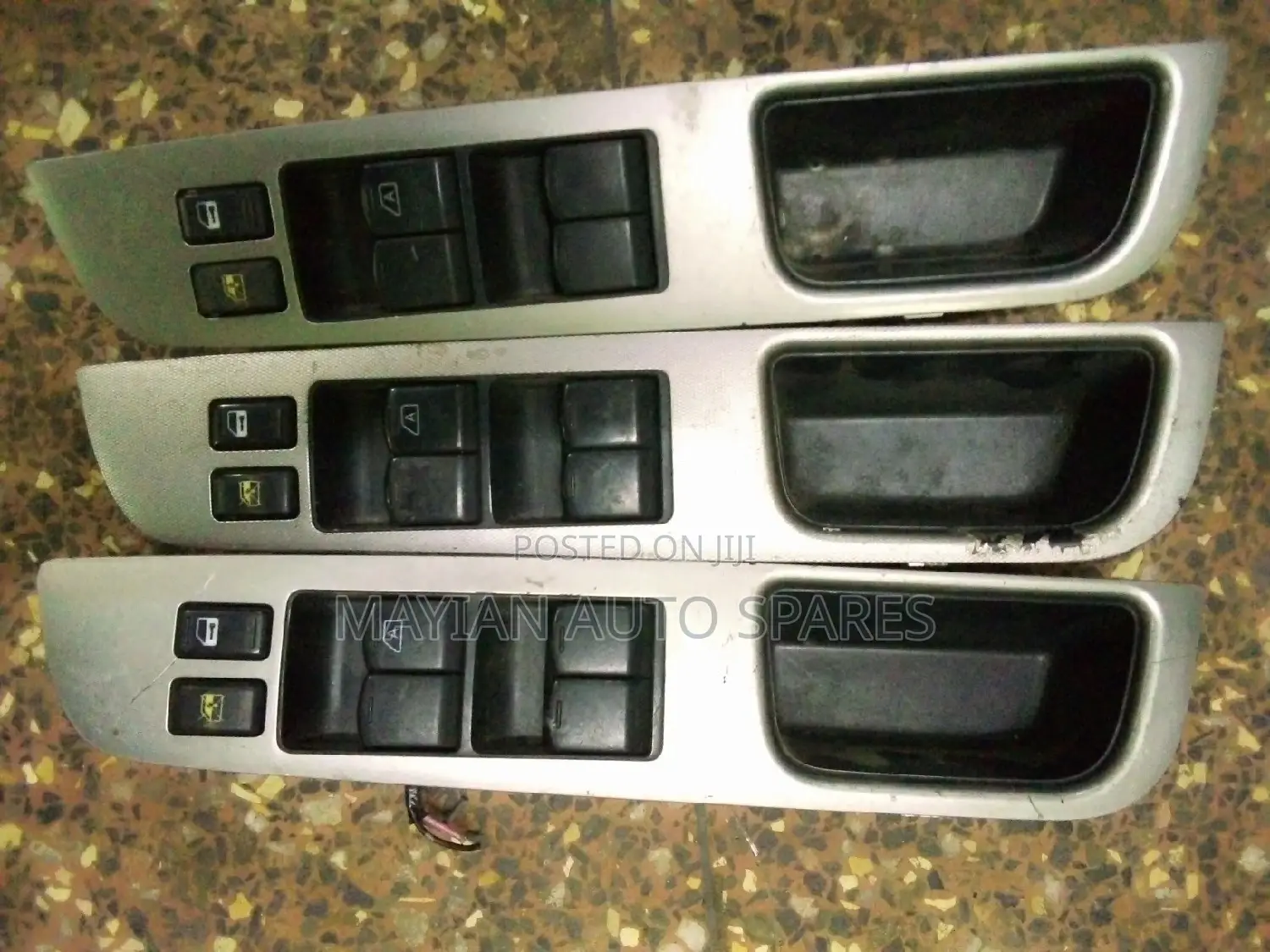 Master Switches for Nissan Tiida/Serena.