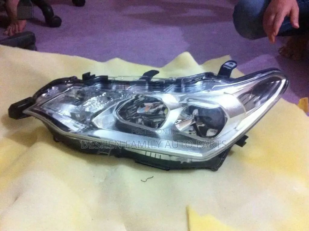 Hoda Fit Headlight 2015 (Zennon)
