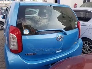 Toyota Passo 2015 Blue