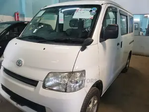 Toyota TownAce 2011 White