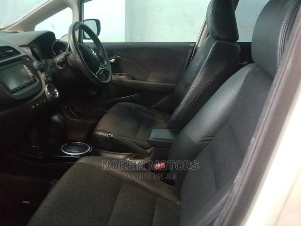 Honda Fit 2015 White - thumbnail 6
