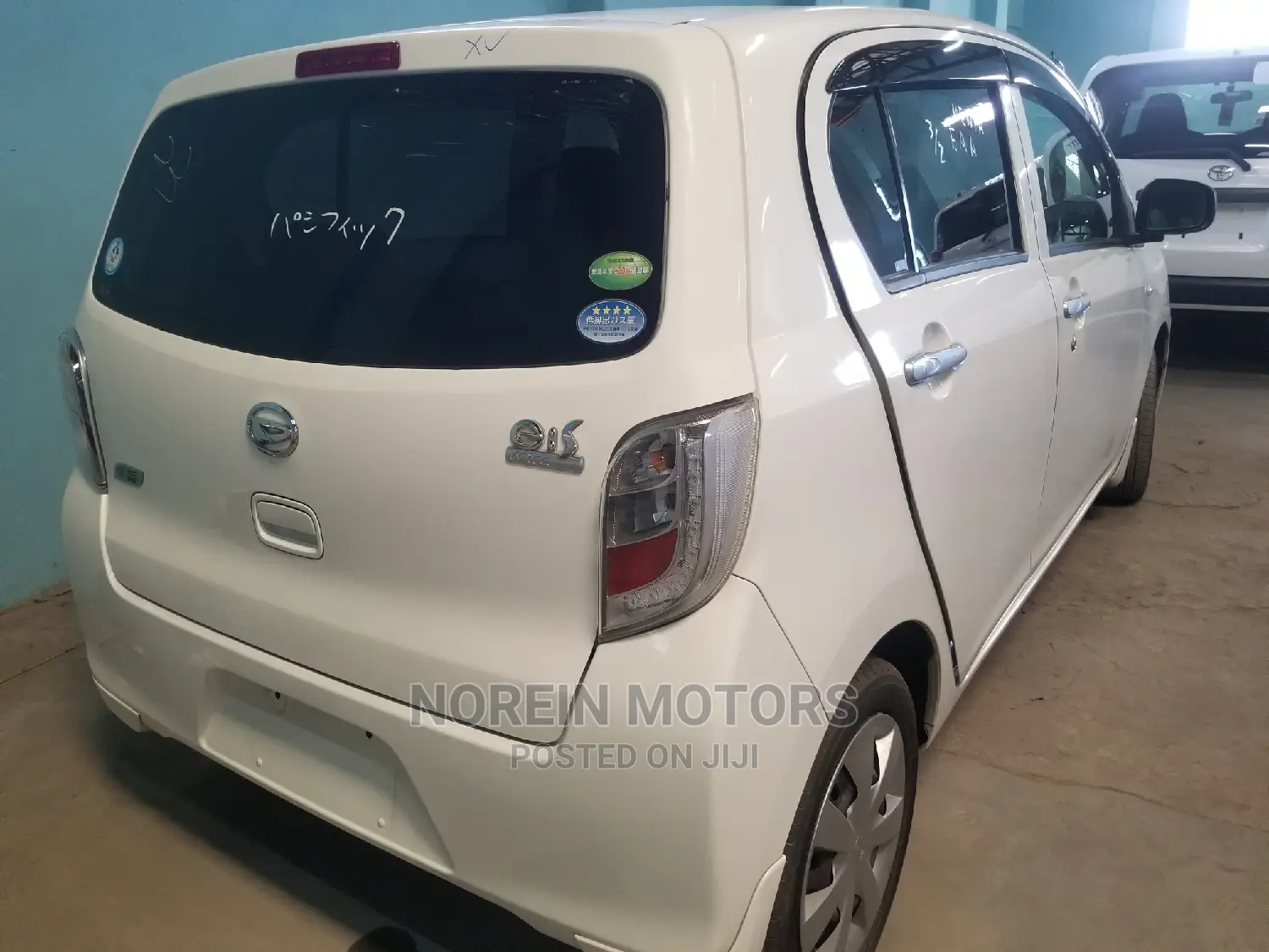 Daihatsu Mira 2015 Pearl