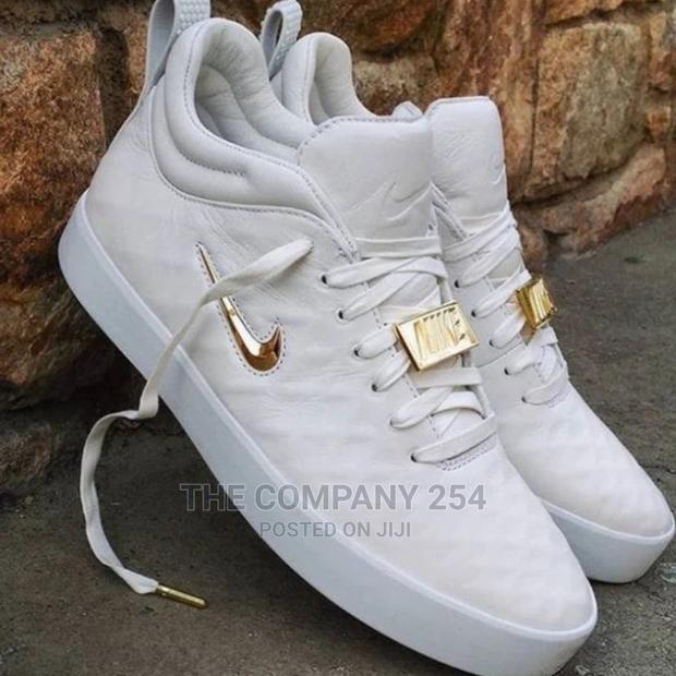 Nike Tiempo Vetta 17 - main view