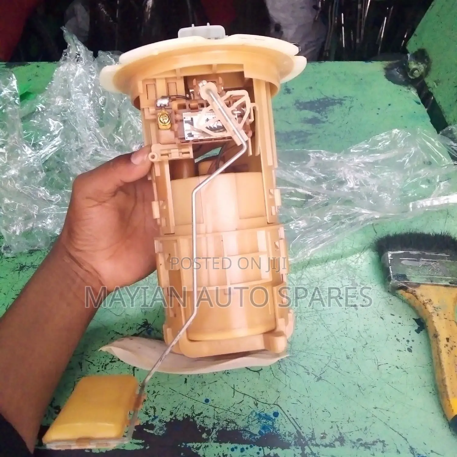 Fuel Pump Complete for Nissan B14.