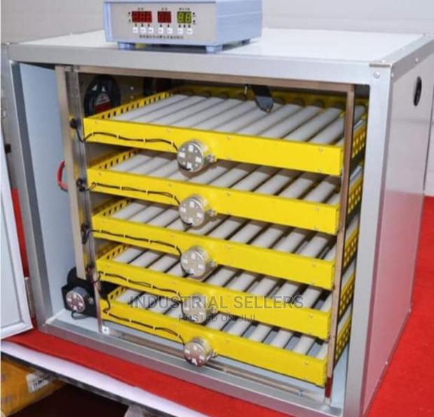 Automatic 300eggs Incubator Machine - main view