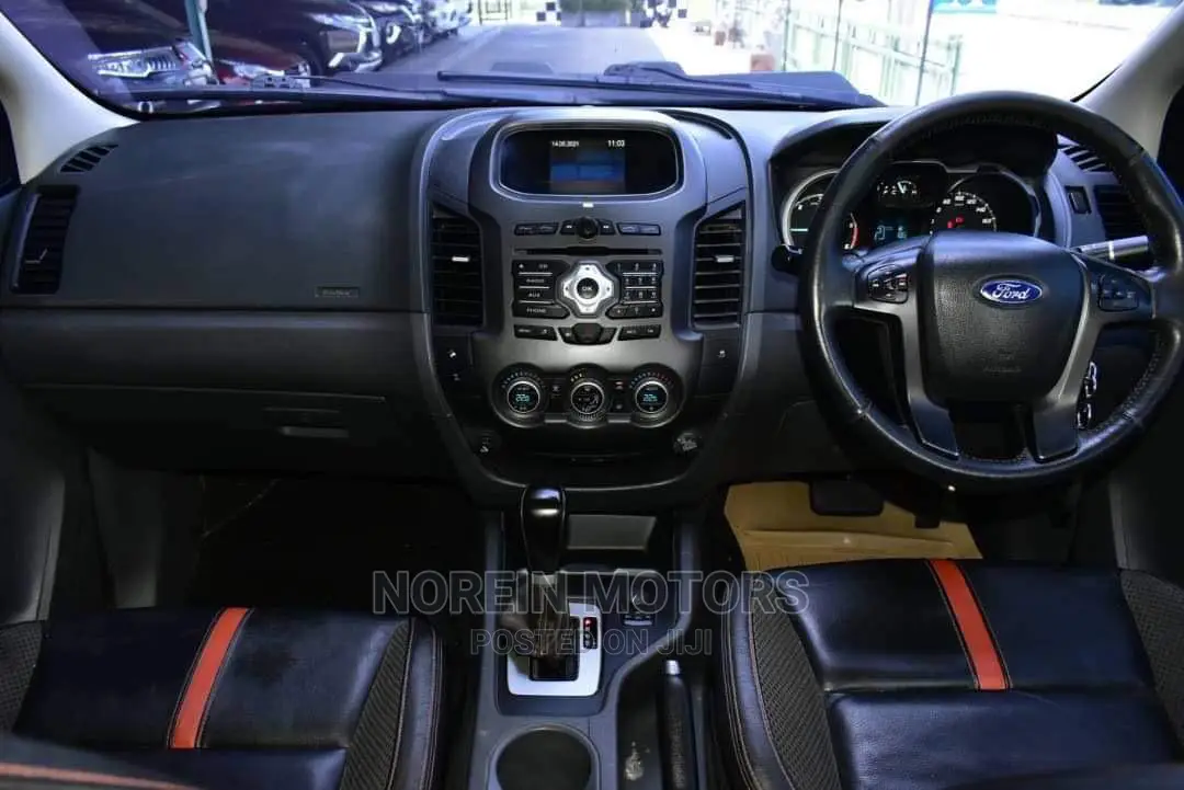 Ford Ranger 2015 XLT Single Cab Black