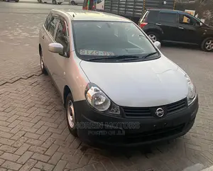 Nissan Advan 2015 Silver