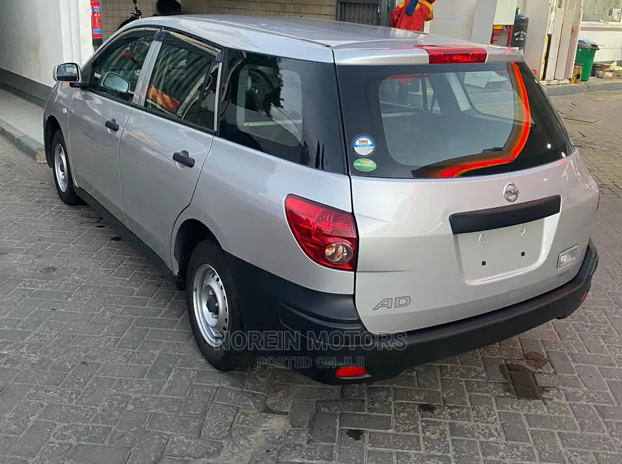 Nissan Advan 2015 Silver