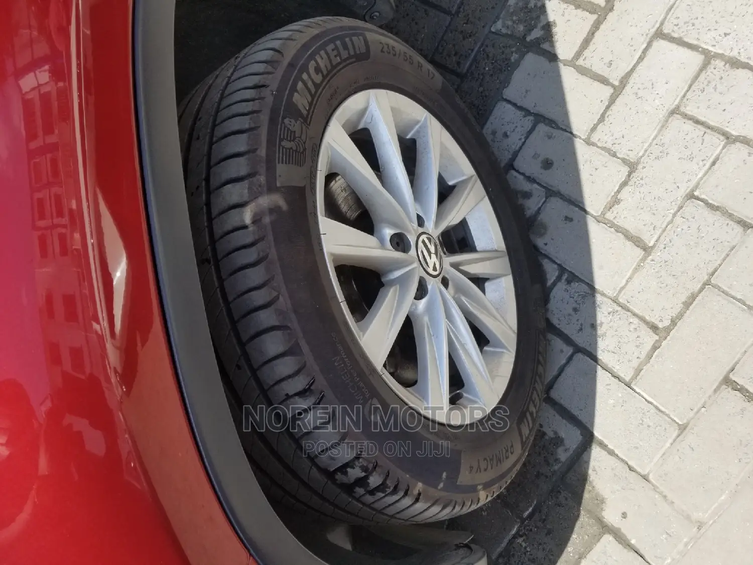 Volkswagen Tiguan 2014 Red