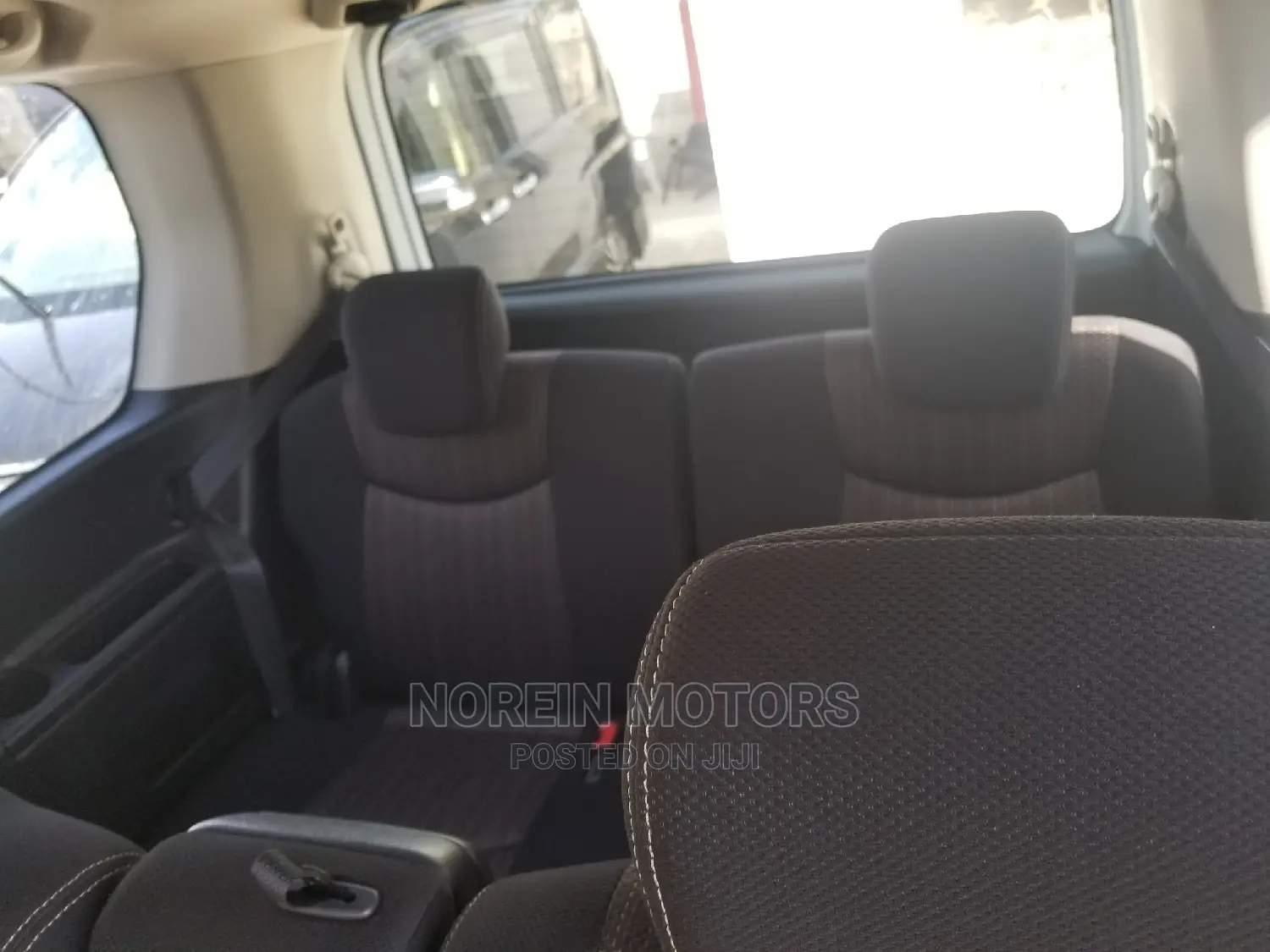 Nissan Serena 2015 White