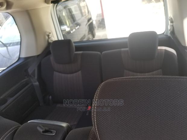 Nissan Serena 2015 White - thumbnail 4