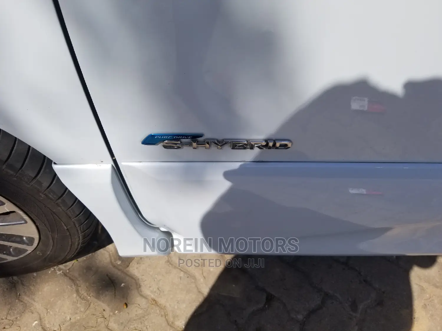 Nissan Serena 2015 White