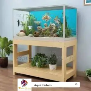 Fish Aquarium Tank Complete With Accessories