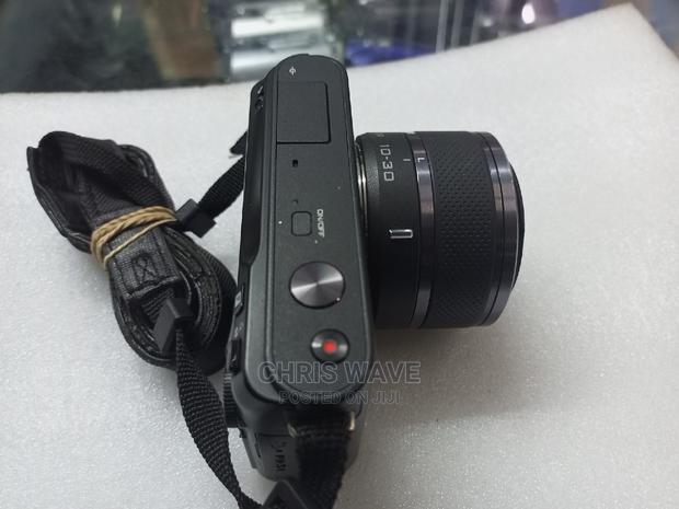 Nikon Mirrorless Camera - thumbnail 3