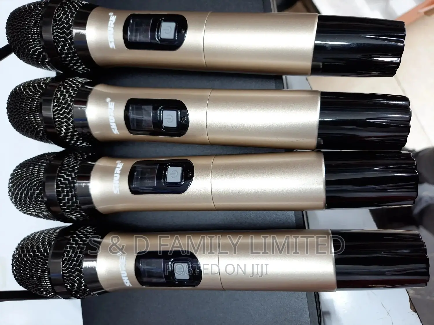Shure SH-1620 4 in 1 Wireless Microphone