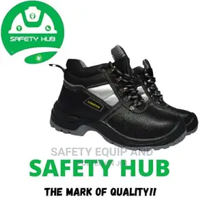 Ultimate Plus Safety Footwear/ Safety Boots/ Safety Shoes
