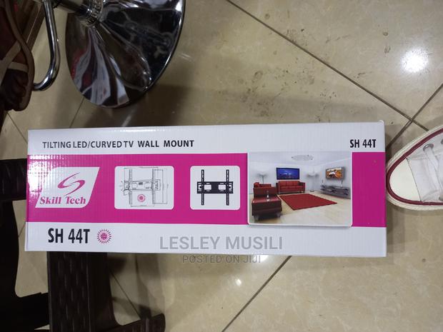 Tilting Wall Mount - thumbnail 2