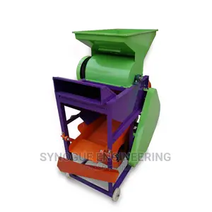 Groundnuts Decorticator Machine
