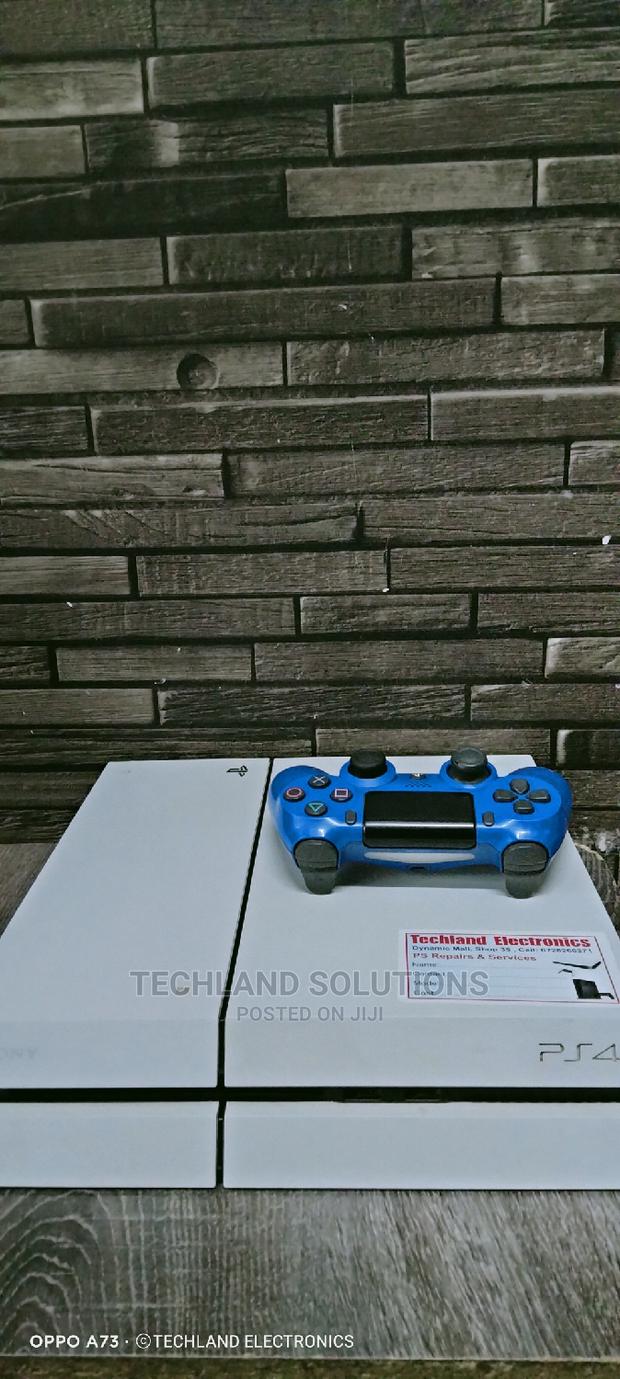 Used Playstation 4, 500gb, Pad ,All Cables - main view