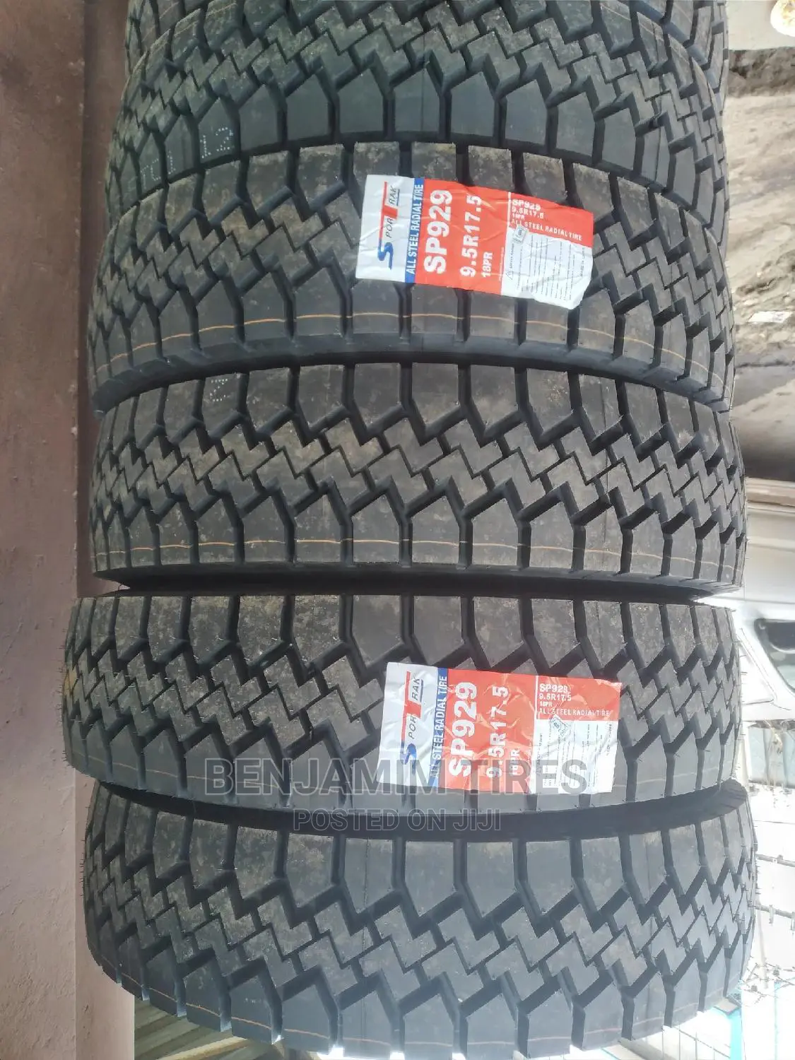 Sport-Trak Tires Sizes 9.5R17.5 Tubeless 18 Ply Rating.