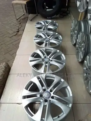 Mercedes Benz Original Rims Set