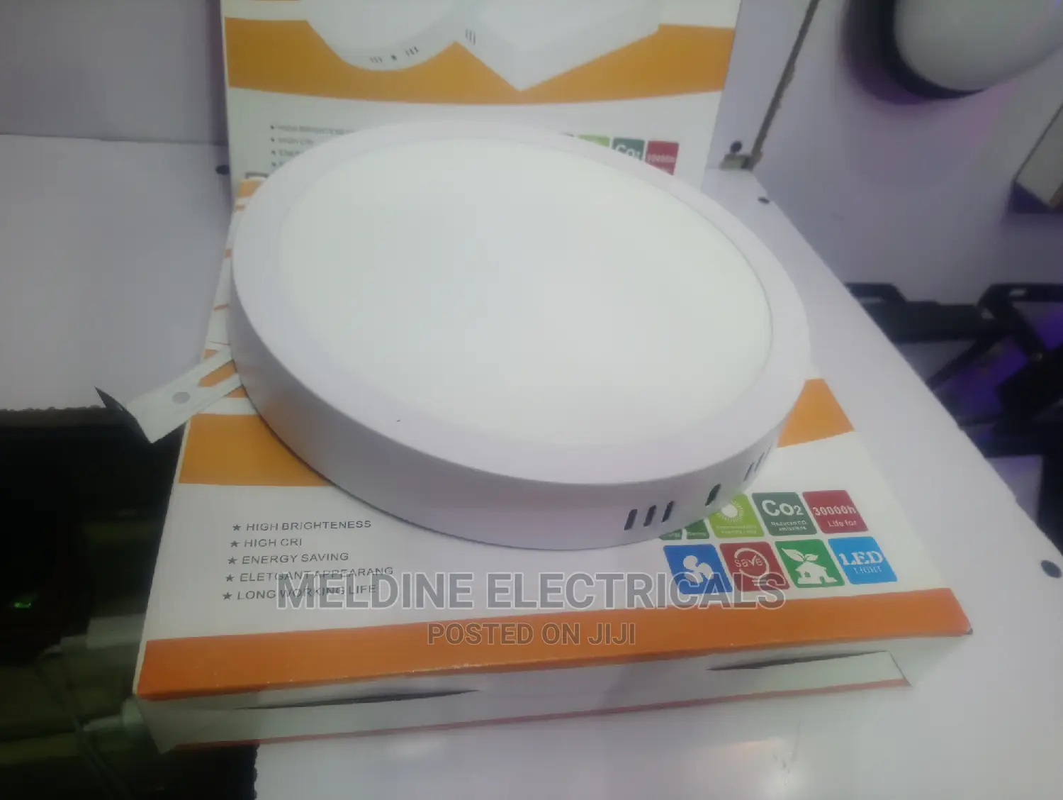 LED Panel 18watt Round Surface
