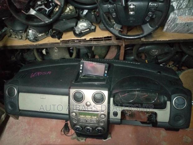 Dashboard Whole Compartment MAZDA VERISA.