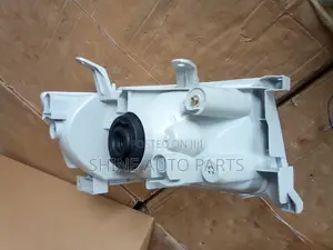 Succeed Headlight
