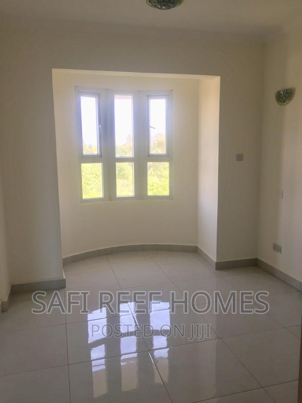 Magnificent 3 Bedroom for Sale in Beautiful Side Mtwapa - thumbnail 3