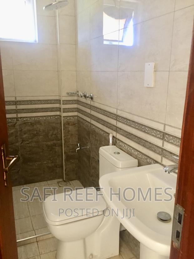 Magnificent 3 Bedroom for Sale in Beautiful Side Mtwapa - thumbnail 2