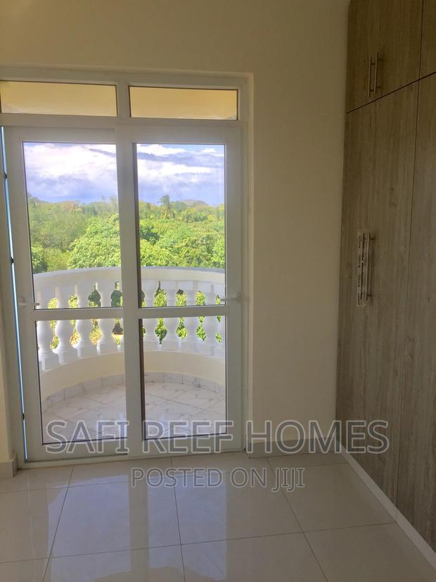 Magnificent 3 Bedroom for Sale in Beautiful Side Mtwapa - thumbnail 14