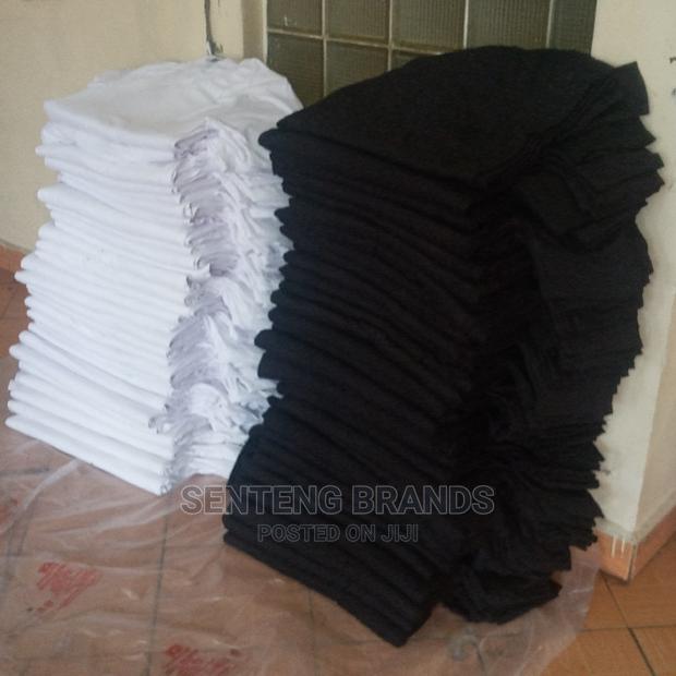 100% Pure Cotton Plain Tshirts. Round Neck All Colours - thumbnail 5